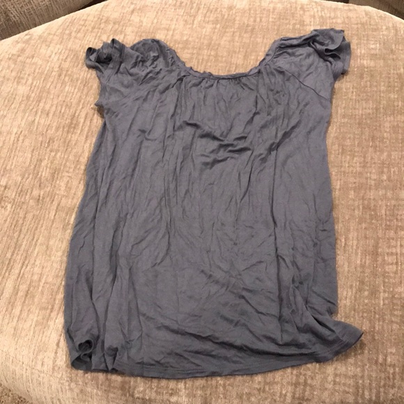 Gray top - Picture 3 of 3